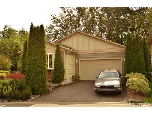 Main Photo: 4131 Rockhome Gdns in VICTORIA: SE High Quadra House for sale (Saanich East)  : MLS®# 713784