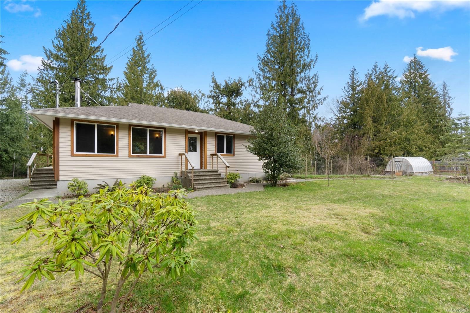 Main Photo: 1271 Chatsworth Rd in Whiskey Creek: PQ Errington/Coombs/Hilliers House for sale (Parksville/Qualicum)  : MLS®# 928421