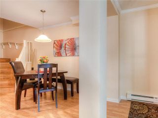 Photo 4: 126 2980 PRINCESS Crescent in Coquitlam: Canyon Springs Townhouse for sale in "MONTCLAIRE" : MLS®# V1081547