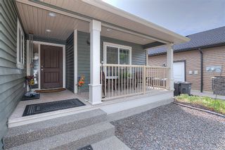 Photo 4: 323 Arab Road in Kelowna: North Glenmore House for sale (Central Okanagan)  : MLS®# 10137475