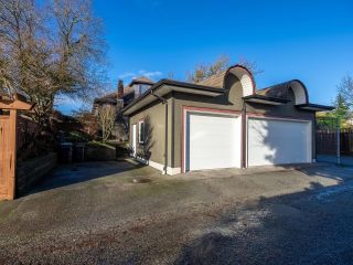 Photo 30: 827 FIFTEENTH STREET in NEW WEST: West End NW House for sale (New Westminster)  : MLS®# R2839096