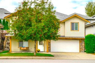 Photo 2: 11731 238A Street in Maple Ridge: Cottonwood MR House for sale in "RICHWOOD PARK" : MLS®# R2398829