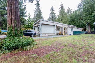 Photo 1: 228 1830 MAMQUAM Road in Squamish: Northyards Manufactured Home for sale in "TIMBERTOWN" : MLS®# R2236311