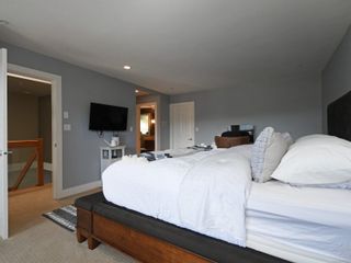 Photo 17: 112 1244 Muirfield Pl in Langford: La Bear Mountain Row/Townhouse for sale : MLS®# 854771