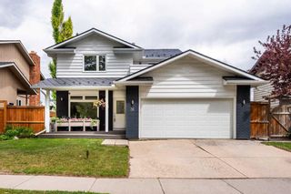 Photo 1: 36 Woodfield Road SW in Calgary: Woodbine Detached for sale : MLS®# A2063995