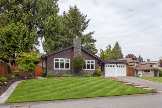Photo 1: 5488 RAWLINS Crescent in Delta: Pebble Hill House for sale (Tsawwassen)  : MLS®# R2169368