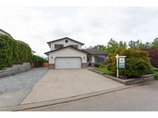 Photo 2: 34840 GLENEAGLES Place in Abbotsford: Abbotsford East House for sale : MLS®# R2273732