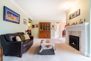 Photo 5: 304 3766 W 7TH Avenue in Vancouver: Point Grey Condo for sale in "The Cumberland" (Vancouver West)  : MLS®# R2858936