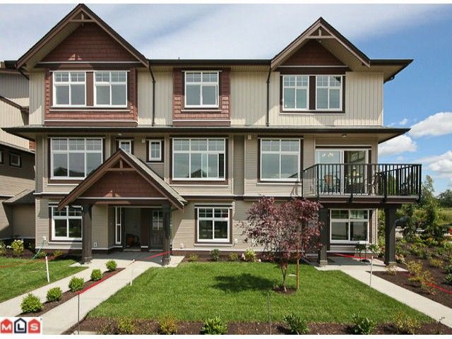 Main Photo: 2 7332 194A Street in Surrey: Clayton Townhouse for sale (Cloverdale)  : MLS®# F1019086