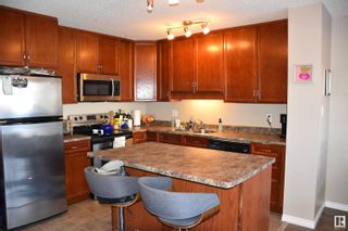 Photo 4: 24 6304 SANDIN Way in Edmonton: Zone 14 House Half Duplex for sale : MLS®# E4320215
