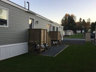 Photo 2: 67 3300 HORN Street in Abbotsford: Central Abbotsford Manufactured Home for sale in "Georgian Park" : MLS®# R2211954