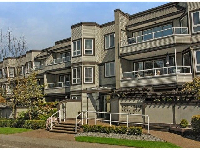 Main Photo: 306 1840 E SOUTHMERE Crescent in Surrey: Sunnyside Park Surrey Condo for sale in "SOUTHMERE MEWS" (South Surrey White Rock)  : MLS®# F1308190