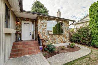 Photo 2: 198 Bird Sanctuary Dr in Nanaimo: Na University District House for sale : MLS®# 949550