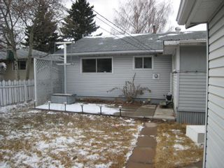 Photo 18: 512 44 Street SE in Calgary: Forest Heights Detached for sale : MLS®# A1184640