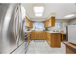 Photo 4: 11450 BARCLAY Street in Maple Ridge: Southwest Maple Ridge House for sale : MLS®# R2637310