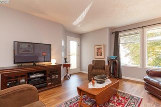 Photo 8: 201 2311 Mills Rd in SIDNEY: Si Sidney North-East Condo for sale (Sidney)  : MLS®# 819524