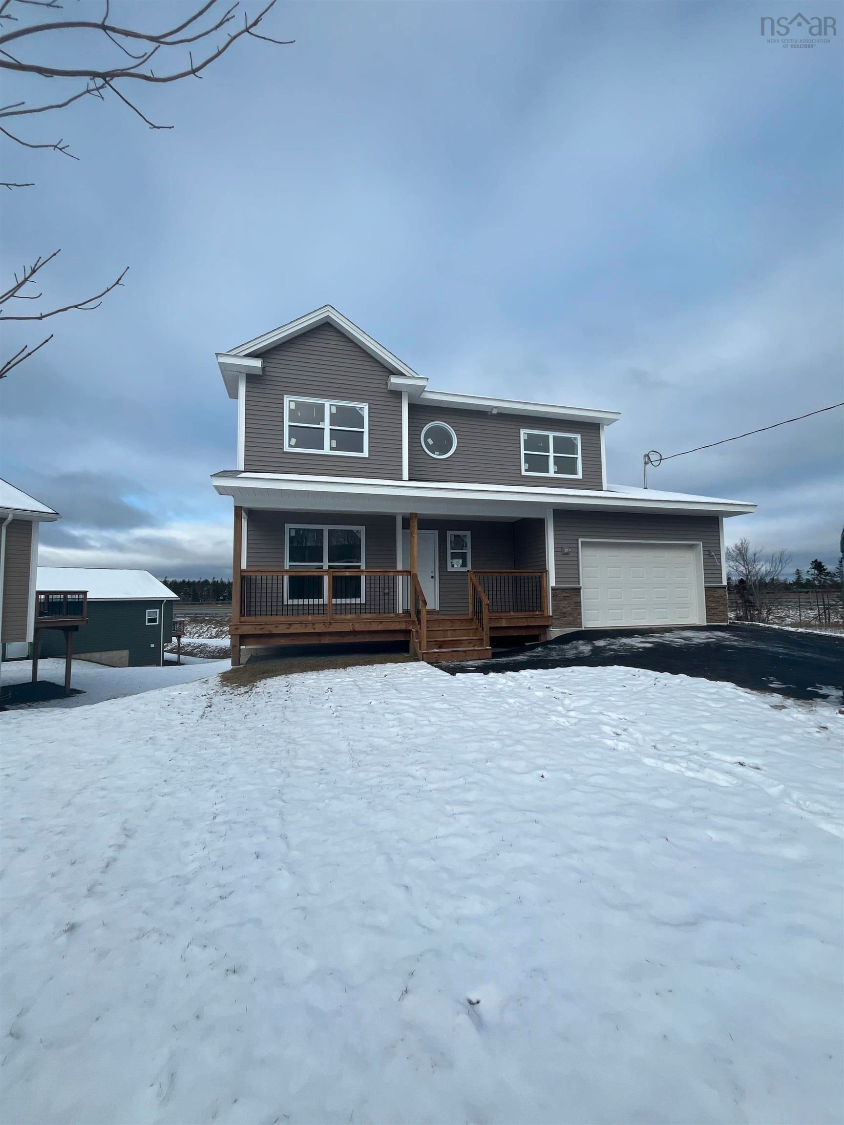 Main Photo: 37 Alpine Court in Bedford: 20-Bedford Residential for sale (Halifax-Dartmouth)  : MLS®# 202324421