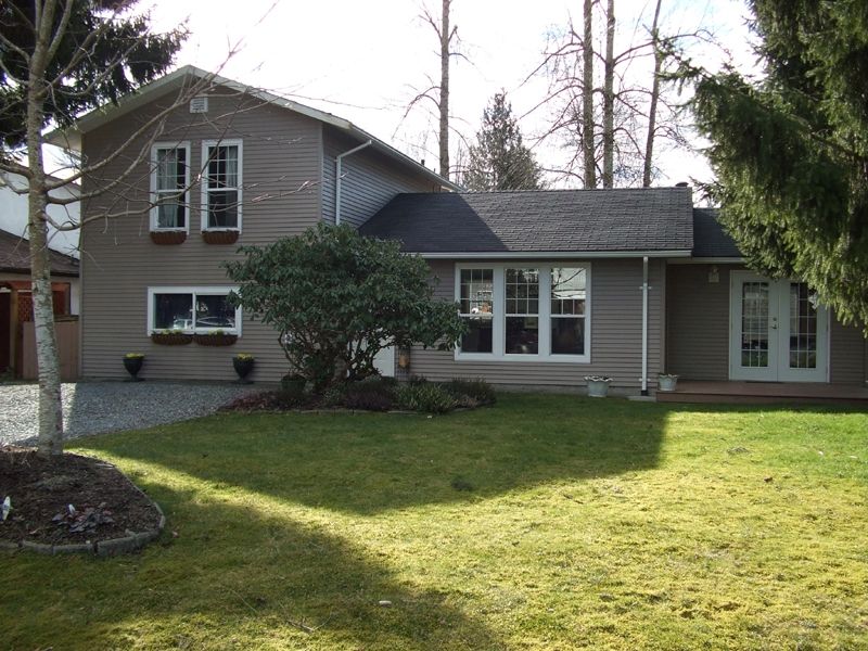 FEATURED LISTING: 26492 32A Avenue Langley