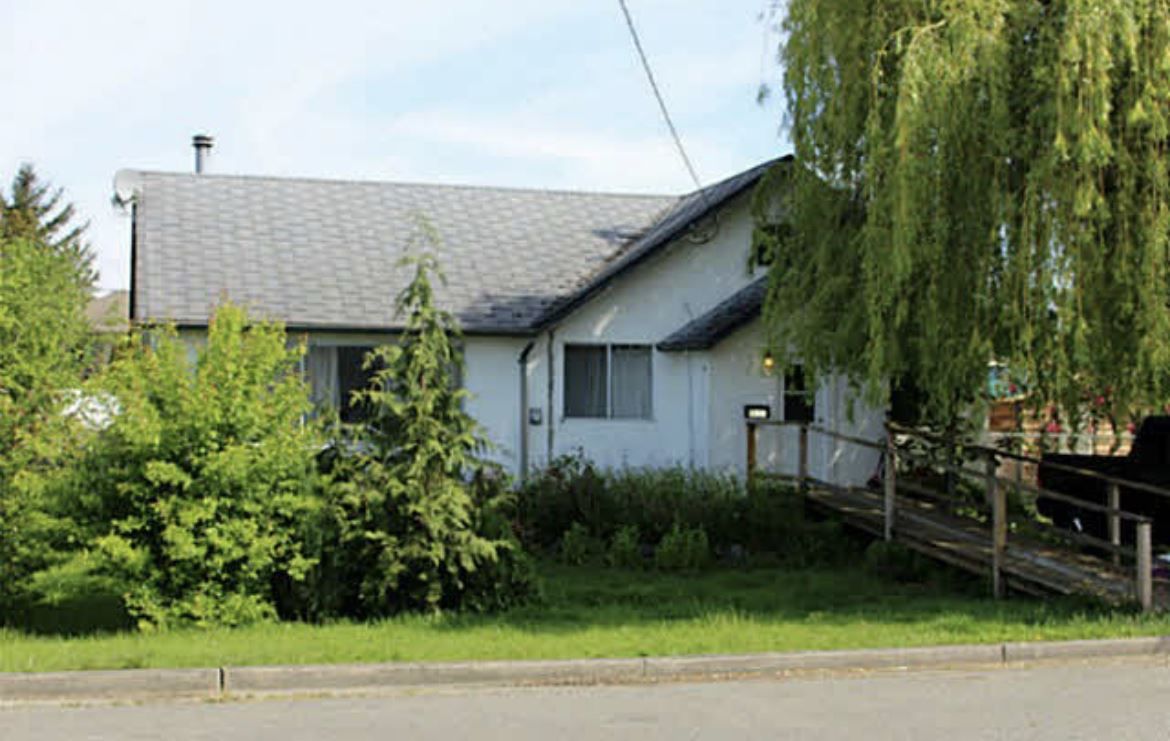 Main Photo: 46191 THIRD Avenue in Chilliwack: Chilliwack E Young-Yale House for sale : MLS®# R2533062