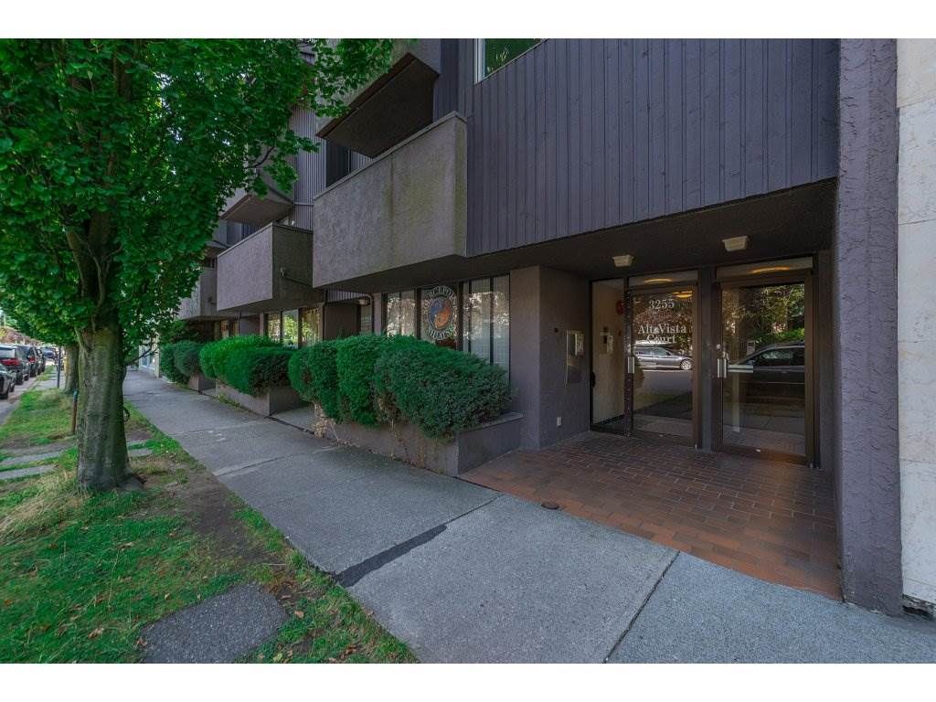 Main Photo: 203 3255 HEATHER Street in Vancouver: Cambie Condo for sale in "Alta Vista Court" (Vancouver West)  : MLS®# R2197183