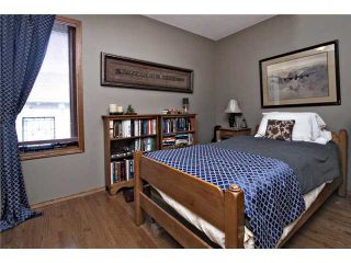 Photo 13: 35 HAWKVILLE Mews NW in CALGARY: Hawkwood Residential Detached Single Family for sale (Calgary)  : MLS®# C3556165