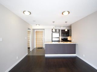 Photo 2: 702 7888 SABA Road in Richmond: Brighouse Condo for sale in "OPAL AT RICHMOND CENTER" : MLS®# V1072682