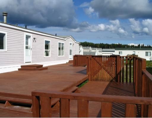 Photo 9: Photos: 18 5701 AIRPORT Drive in Fort Nelson: Fort Nelson -Town Manufactured Home for sale in "SOUTHRIDGE" (Fort Nelson (Zone 64))  : MLS®# N198426