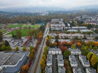 Photo 26: 3 2450 HAWTHORNE Avenue in Port Coquitlam: Central Pt Coquitlam Townhouse for sale in "Country Park Estates" : MLS®# R2760934