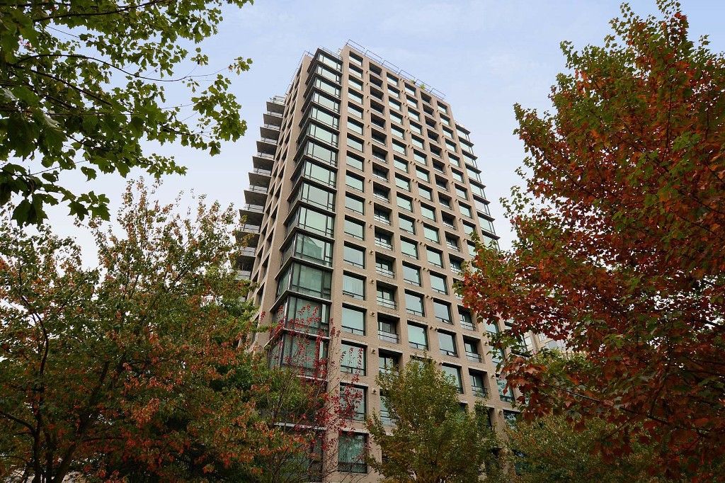 Main Photo: 706 1003 BURNABY Street in Vancouver: West End VW Condo for sale (Vancouver West)  : MLS®# V977698