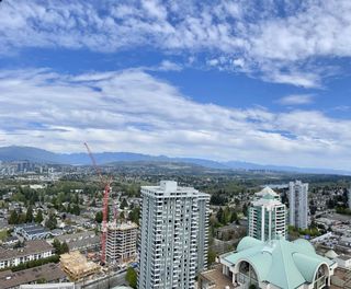 Photo 1: 3702 5883 BARKER Avenue in Burnaby: Metrotown Condo for sale in "ALDYNNE" (Burnaby South)  : MLS®# R2871844