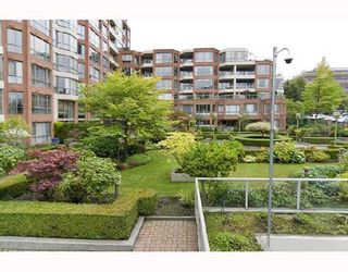 Photo 10: 1005 2201 PINE Street in Vancouver: Fairview VW Condo for sale in "MERIDIAN COVE" (Vancouver West)  : MLS®# V736582