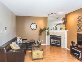 Photo 3: 7 4890 48 Avenue in Delta: Ladner Elementary Townhouse for sale (Ladner)  : MLS®# R2074782