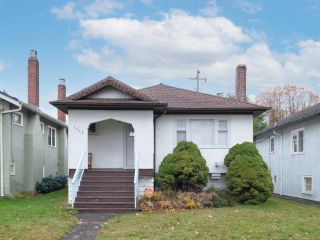 Photo 1: 1315 W 64TH Avenue in Vancouver: Marpole House for sale (Vancouver West)  : MLS®# R2831272